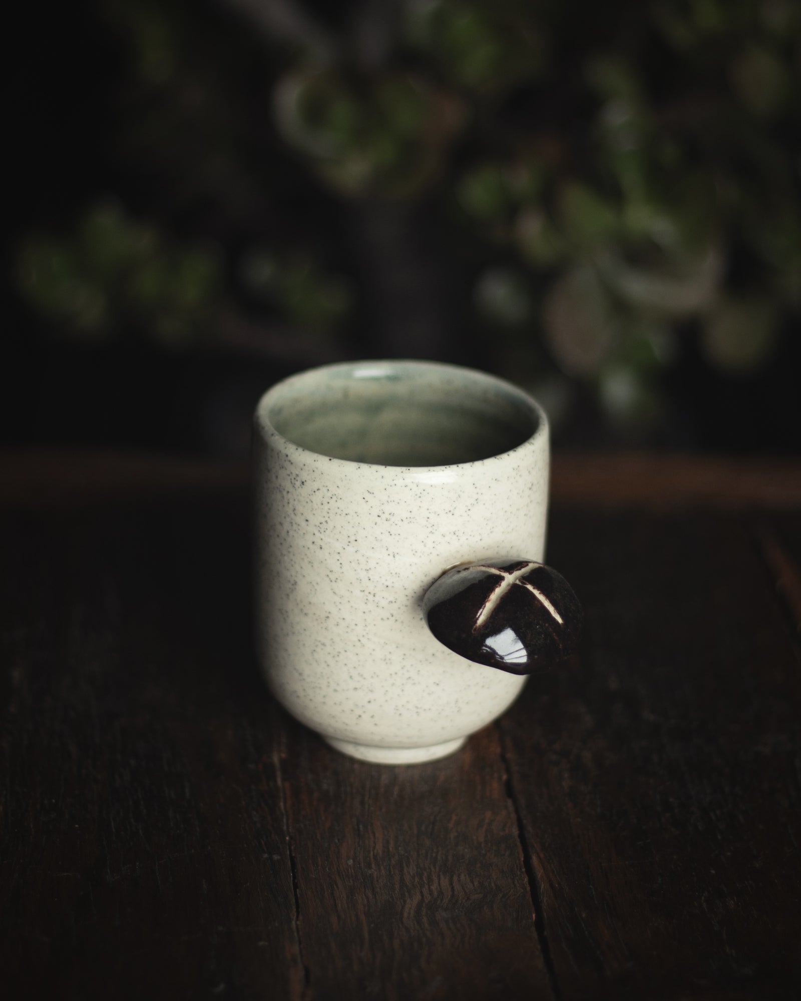 Shiitake Mushroom Cup (Glossy Handle)